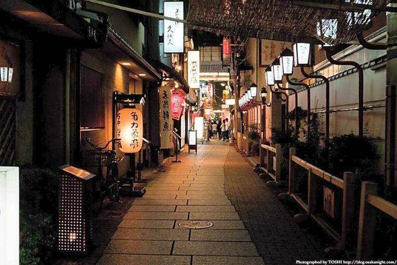 Cafe&Hostel きみといちご Осака Экстерьер фото